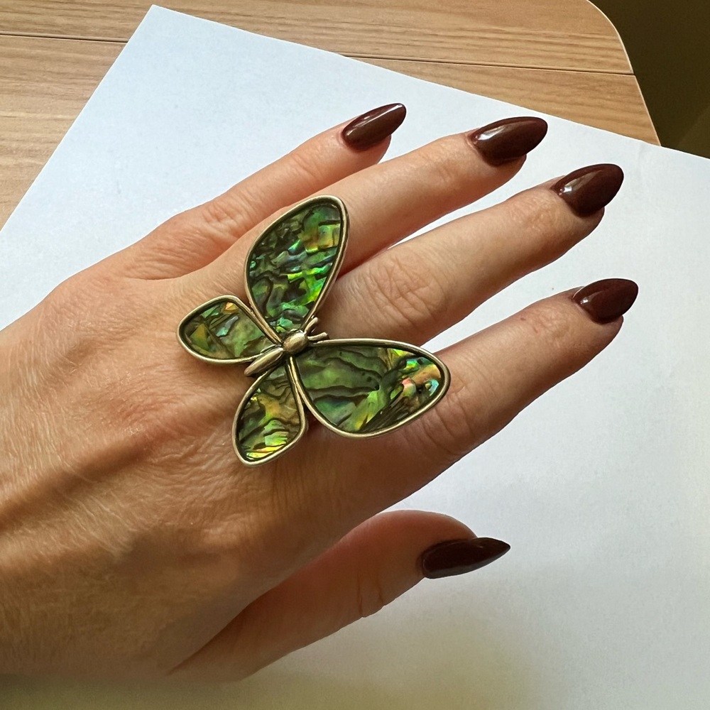 Faux Abalone Butterfly Ring - Picture 3 of 8